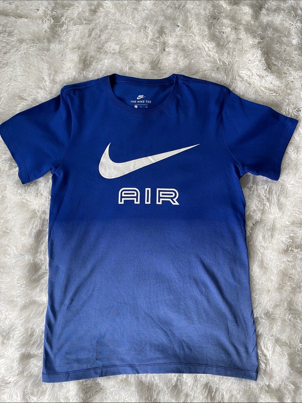 Nike Men’s Royal Blue Gradient AIR Swoosh Tee